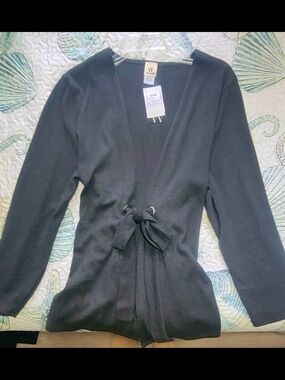 Wrapper Gray Tie-Waist Knit Cardigan